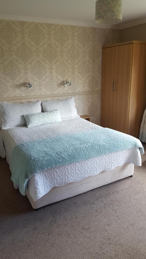 Riverwalk House B&B Утерард Екстер'єр фото