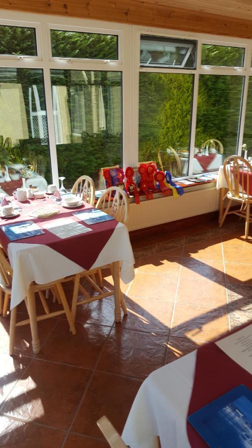 Riverwalk House B&B Утерард Екстер'єр фото