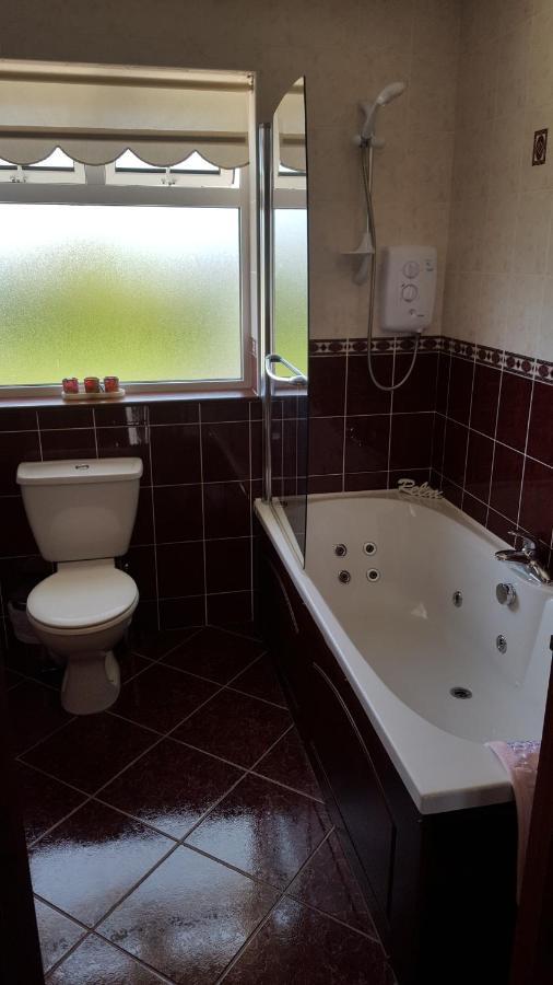 Riverwalk House B&B Утерард Екстер'єр фото